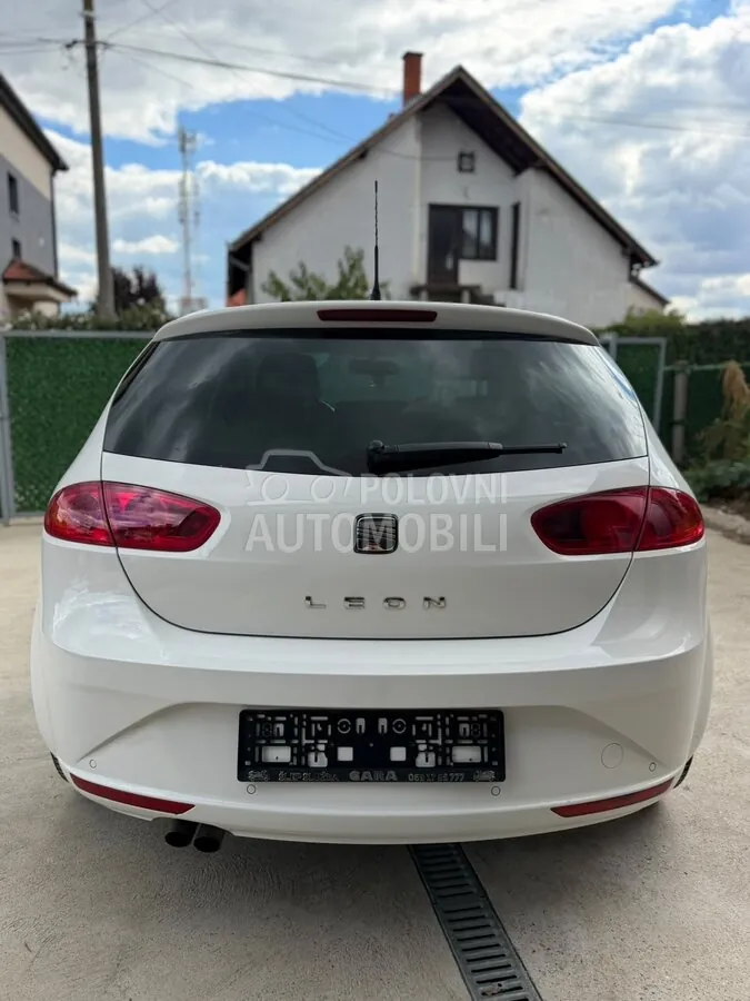Seat Leon 2010 photo 5