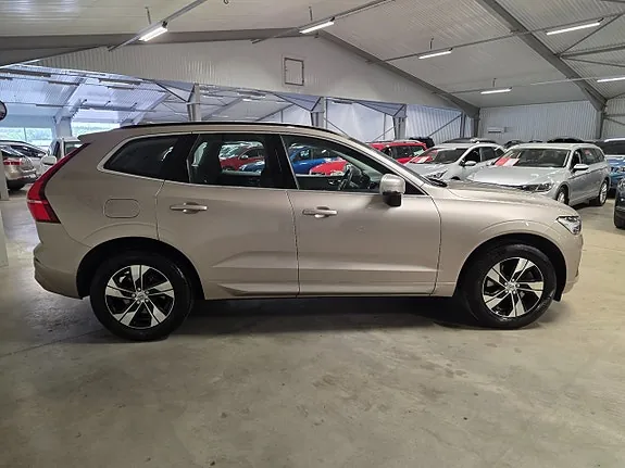 Volvo Xc60 2023 photo 3