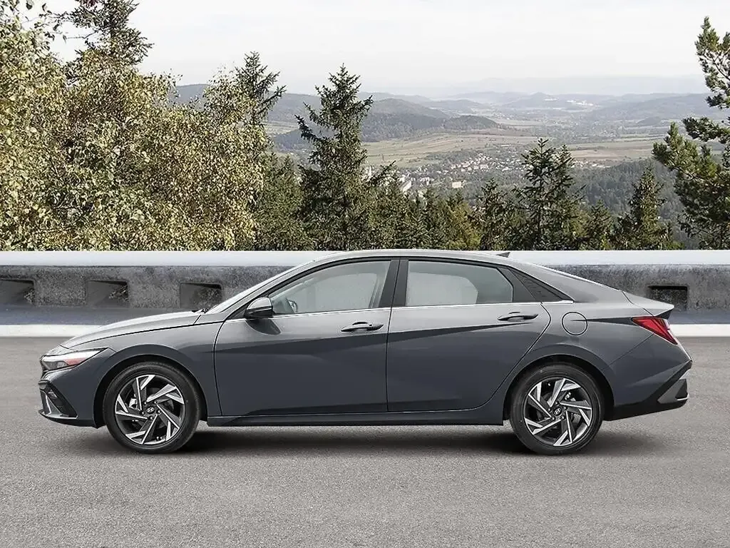 Hyundai Elantra 2026 photo 3