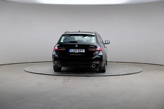 BMW 330E 2023 photo 2