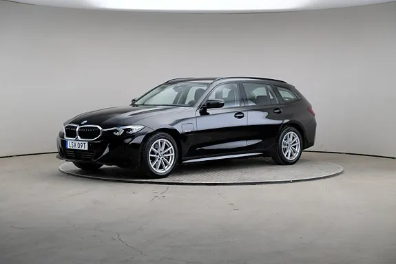 BMW 330E