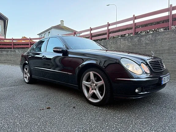 Mercedes-Benz E220 D