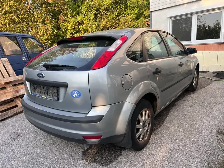 Ford Focus 2005 photo 3