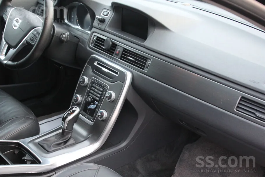 Volvo V70 2016 photo 5