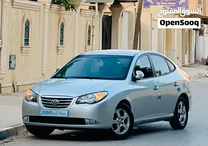 Hyundai Avante 2010 photo 5
