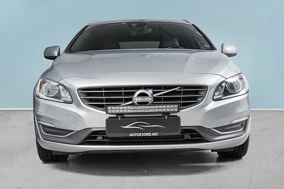 Volvo V60 2015 photo 3