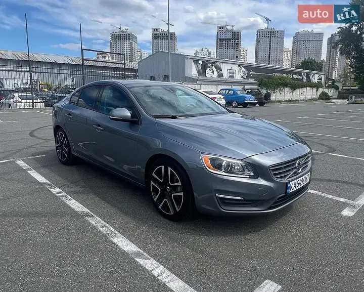 Volvo S60 2017 photo 2