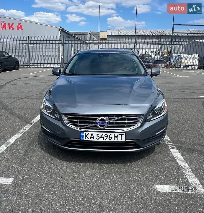 Volvo S60