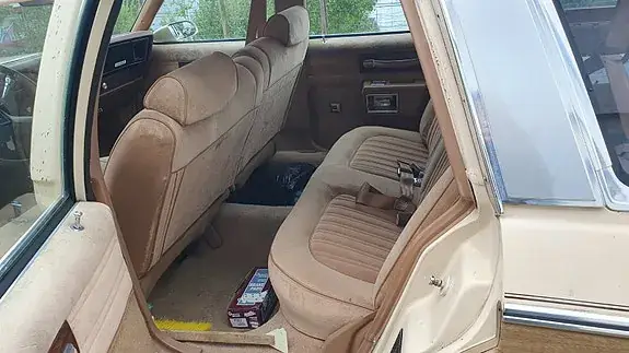 Chevrolet Impala 1981 photo 2