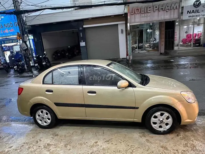 Kia Rio 2009 photo 4