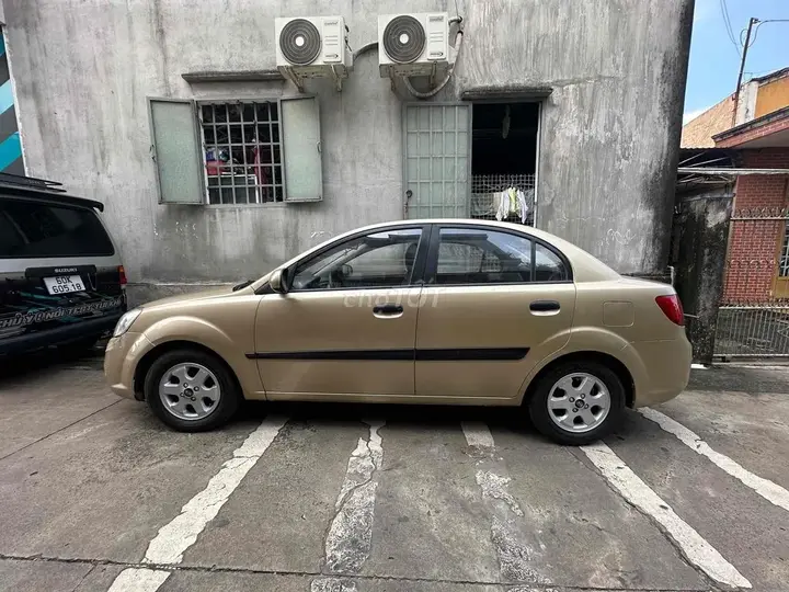 Kia Rio 2009 photo 2