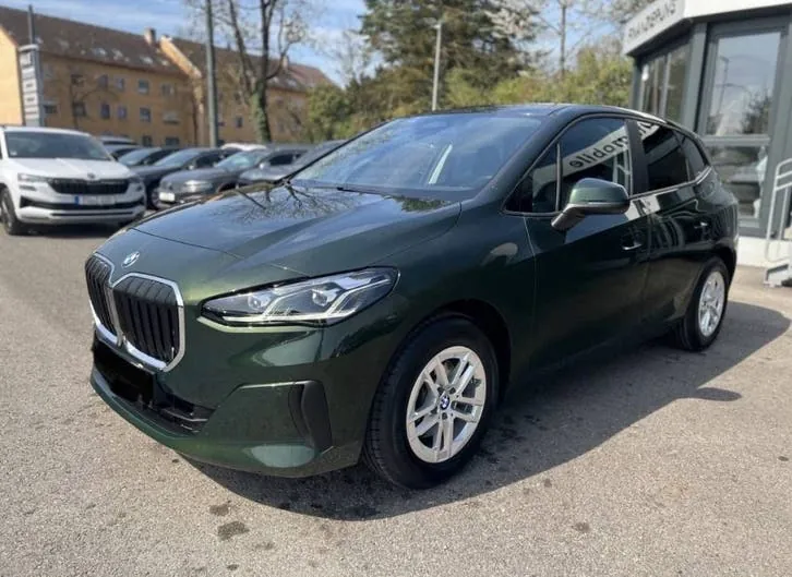 BMW 2 Series Active Tourer 2023 photo 2