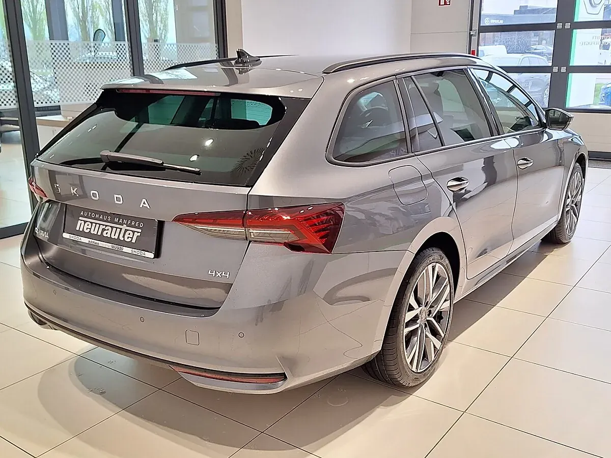 Skoda Octavia 2026 photo 3