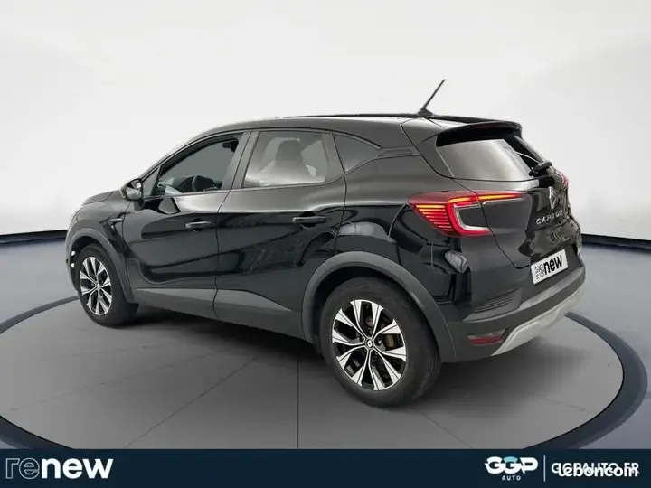 Renault Captur 2023 photo 3