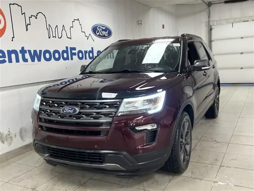 Ford Explorer 2018 photo 2