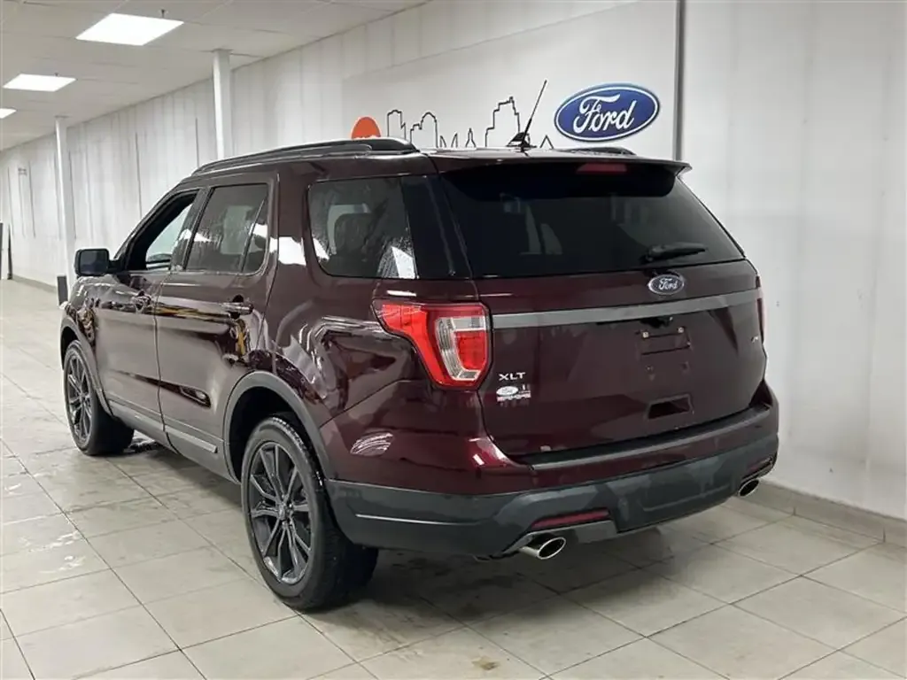 Ford Explorer 2018 photo 4