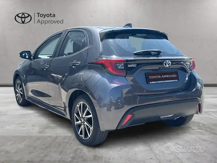 Toyota Yaris 2023 photo 5