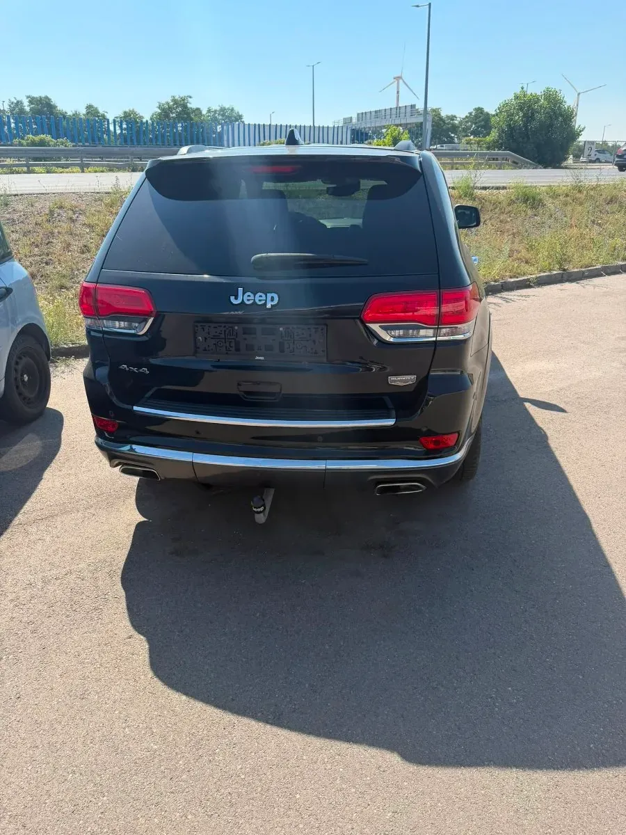 Jeep Grand Cherokee 2017 photo 3