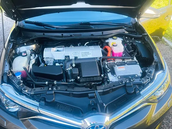 Toyota Auris 2017 photo 4