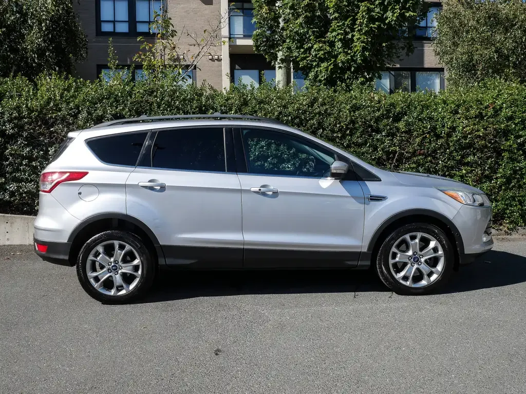 Ford Escape 2013 photo 2