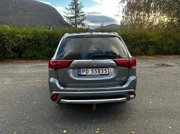 Mitsubishi Outlander 2016 photo 3