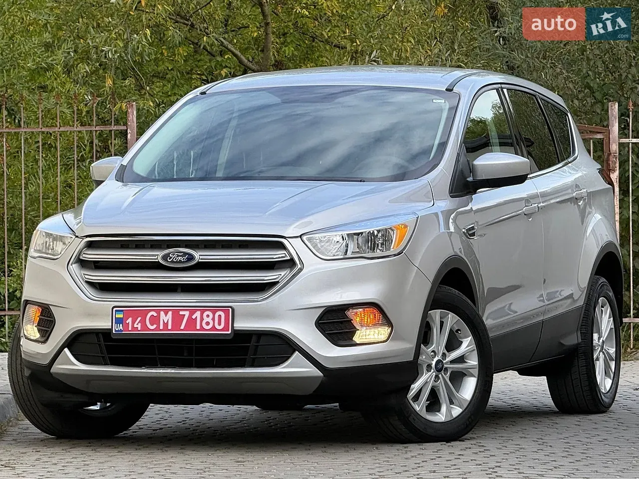 Ford Escape 2019 photo 4