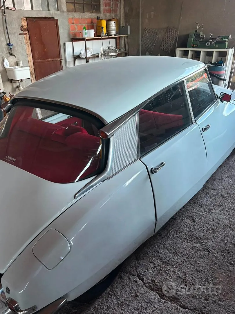 Citroen Ds 1970 photo 3