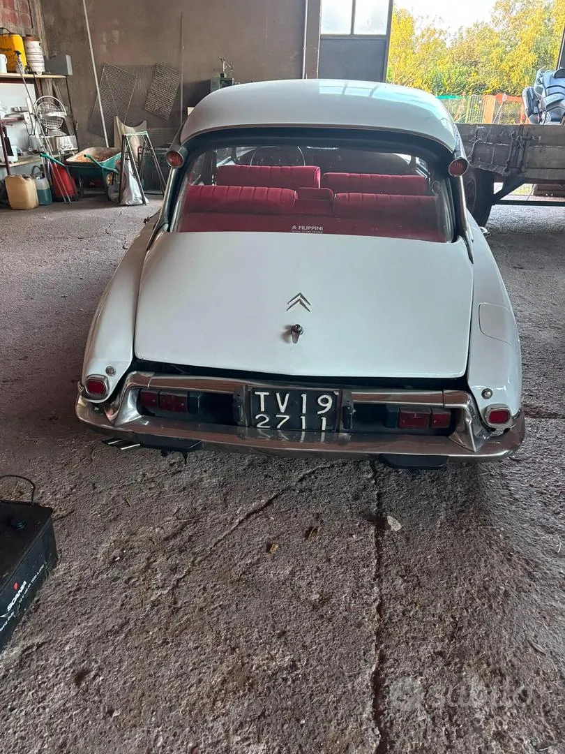 Citroen Ds 1970 photo 4