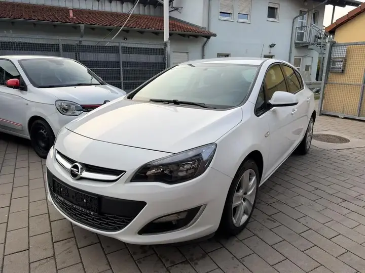 Opel Astra