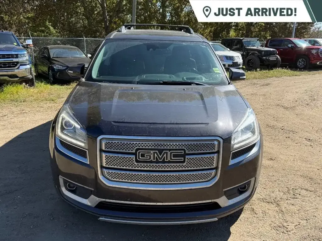 GMC Acadia 2015 photo 2