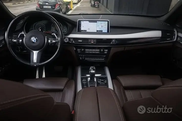 BMW X5 2018 photo 2