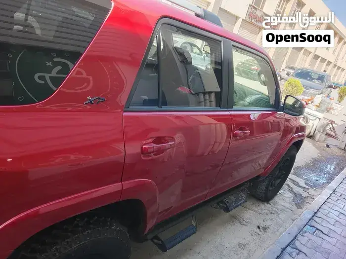 Toyota 4 Runner 2022 photo 3