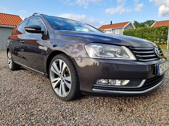 Volkswagen Passat 2011 photo 4
