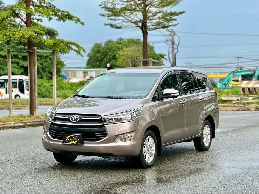 Toyota Innova 2016 photo 2