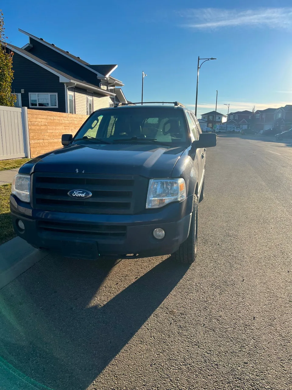 Ford Expedition 2012 photo 2