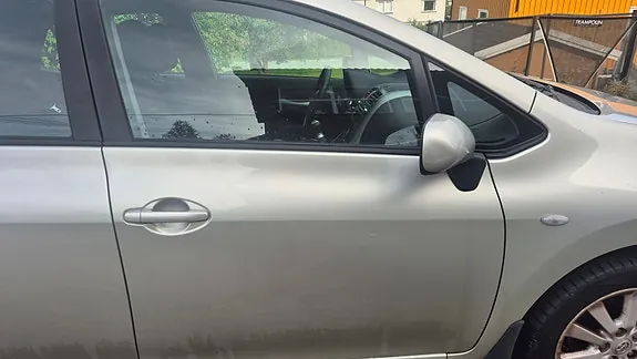 Toyota Auris 2008 photo 4