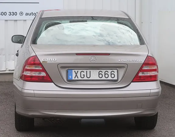 Mercedes-Benz C180 2006 photo 4