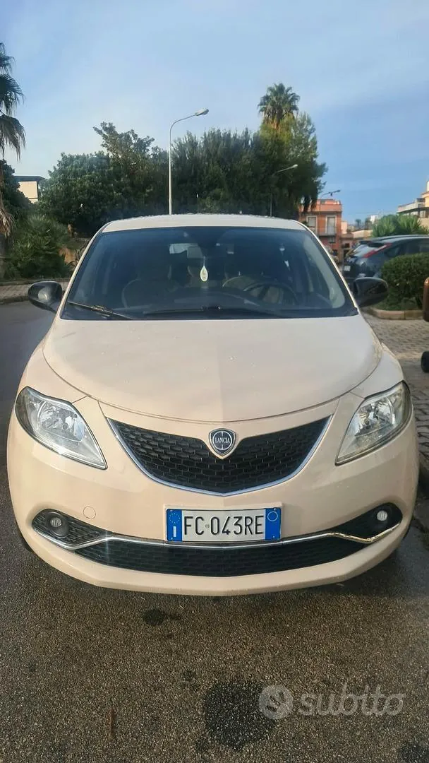 Lancia Ypsilon 2016 photo 5