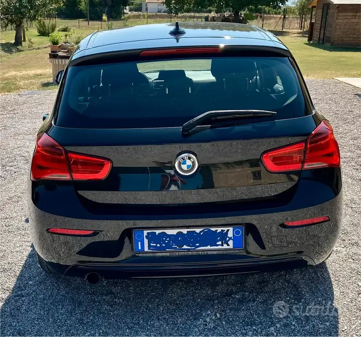 BMW 1 Series 2016 photo 2