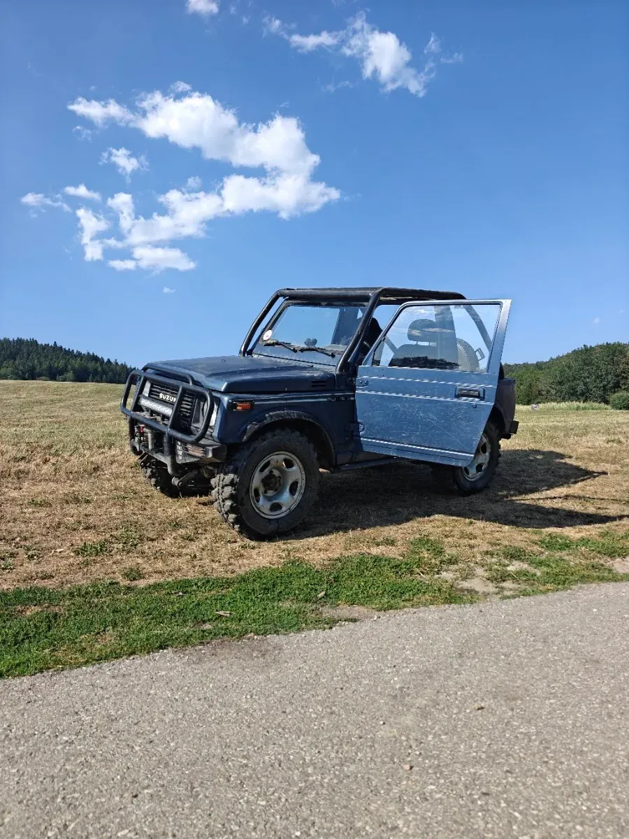 Suzuki Sj 413