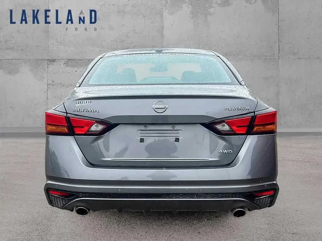 Nissan Altima 2024 photo 5