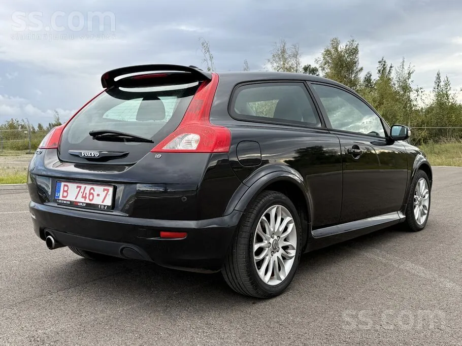 Volvo C30 2008 photo 2