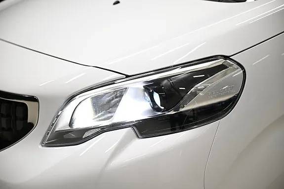 Peugeot Expert 2023 photo 2