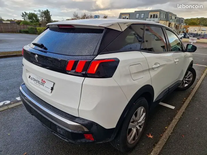 Peugeot 3008 2019 photo 5