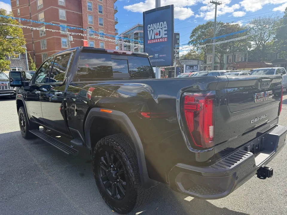 GMC Sierra 2022 photo 2