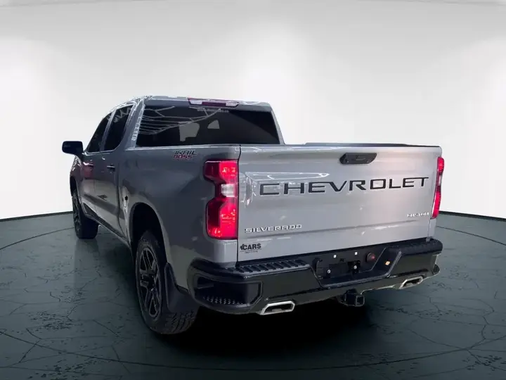 Chevrolet Silverado 1500 2025 photo 3