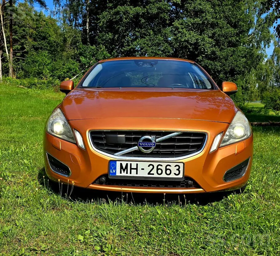Volvo S60 2010 photo 5