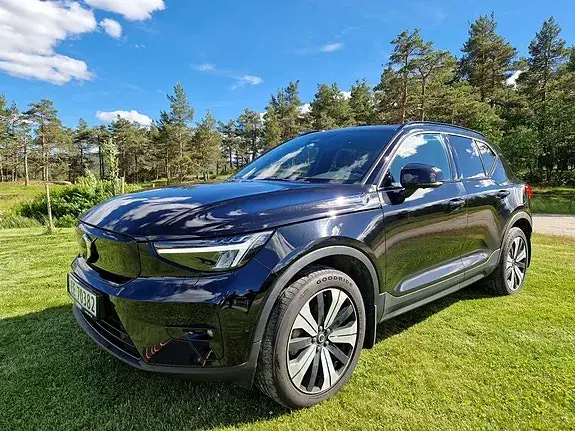 Volvo Xc40 2023 photo 2