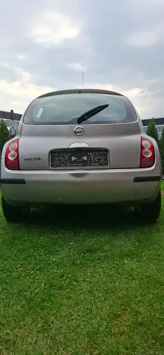 Nissan Micra 2003 photo 3