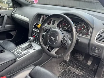 Audi Q7 2013 photo 4